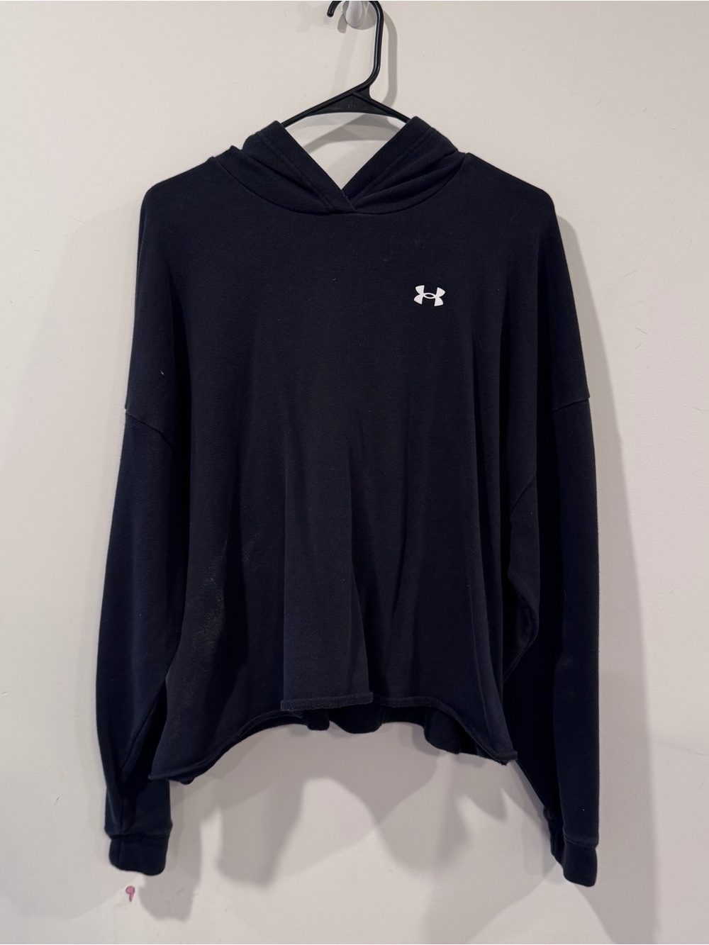 Under Armour Black Lightweight Hooded Cropped Sweatshirt